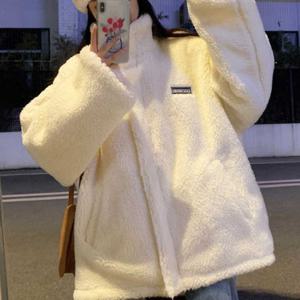 여자 10대 학생 코디 겨울 오버핏 집업 자켓룩 패션