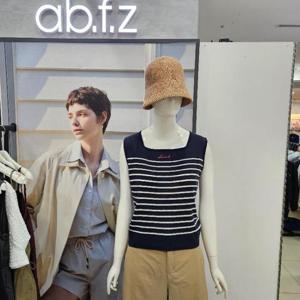 Ab.f.z DP01 스퀘어넥줄무뉘민소매니트 AFZ2HW51