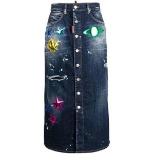 25 FW 디스퀘어드2 디스트레스드 패치 디테일 데님 스커트  S75MA0893S30342 TP439337221