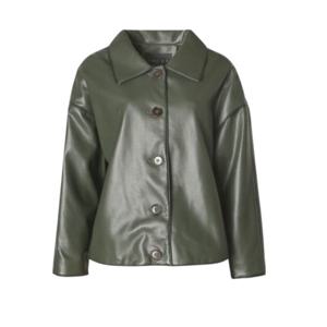 [엠씨]모던 기본 카라 인조 가죽자켓 M53G053