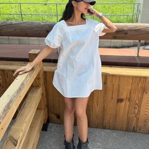 샵앤) 여성 스퀘어넥 퍼프 스모크셔링 면 미니원피스 MCR-WDR-4679-블랙