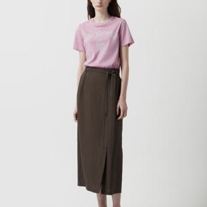 [쥬크]핀턱 벨티드 H라인 롱 스커트 Z253MSD005