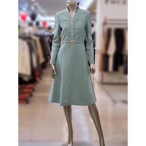 미니멈 세이브존03 미니멈 별카라넥 플레어 원피스 AGMWDAWO0200A