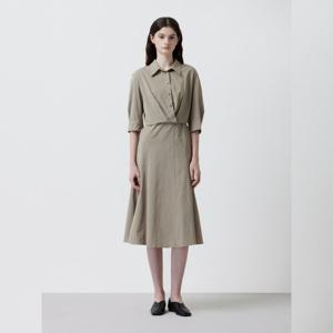 [쥬크]칼라넥 A라인 원피스 (Z253MSE101)