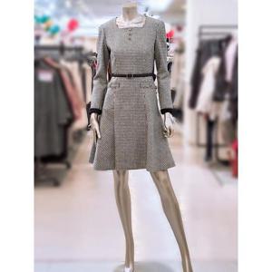 미니멈 세이브존03 미니멈 하운드 체크 스퀘어넥 원피스 AWMWDAWO1100A