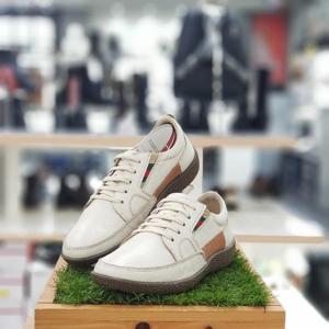 허시파피 세이브존04 여성컬러밴딩세미캐주얼스니커즈 FCKFJJFKM456