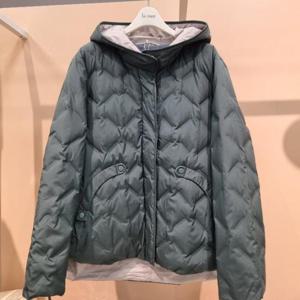 라티움 HC34 25 F/W가벼운 덕 블록 튜브 언발 루즈핏 후드 오리털 패딩점퍼 T2543jp02