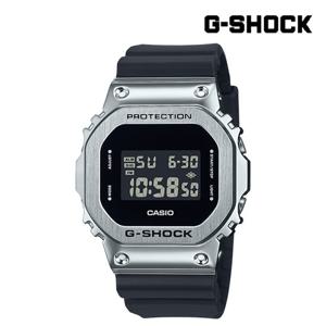 [지샥]메탈베젤 GM-5600U-1DR MAIN 실버베젤 반전액정 스퀘어 방수시계