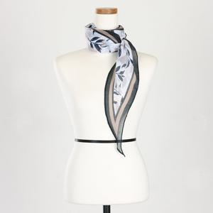 샵앤) 나뭇잎 국산 여성 가을 패션 스카프 DRN-WSC-0768-블랙
