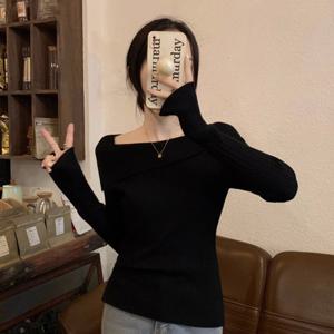 [리빌모아]여자 스퀘어넥 오프숄더 골지 니트 DMSW-KNA-SDHHE72-