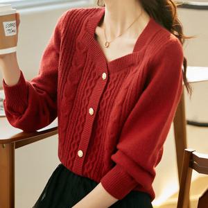 [몽벨리즈]레드벨벳꽈배기가디건 mde2301760