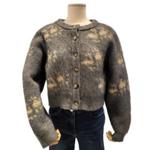 [에이비에프지]플라워패턴 포인트 라운드넥 숏 긴팔 니트 가디건 APZ1QY31A