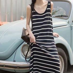 샵앤) 여성 라운드넥 단가라 까슬 민소매 니트 원피스 MSE-WDR-20710-네이비