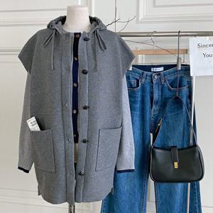 샵앤) 여성 빅포켓 단추여밈 루즈핏 후드 롱 니트 조끼 DGB-WVS-4781-그레이