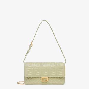 펜디 숄더백 8M0498AAJD F1AST Green