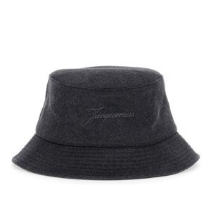 자크뮈스 로고 자수 울 버킷 햇 ACU00778AW0 0701970