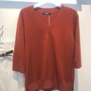 오프리미츠 HC13 브이넥나트 HB24KT2908