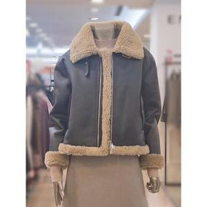 미니멈 세이브존03 미니멈  레더퍼 무스탕 자켓 AWMYDKLJ0800A