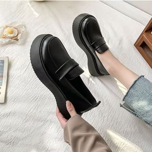 여성 편안한 데일리 드라이빙 라운드 통굽 로퍼 슈즈