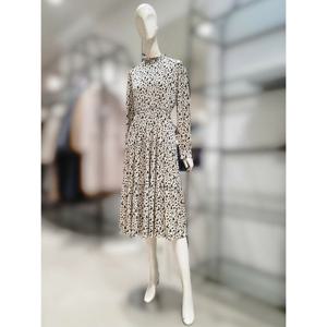 [SI][SI] SI밴딩 잔꽃패턴 벨벳 원피스 SFOAY2532 (P003027562)