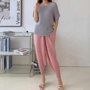 샵앤) 샤틴 빅사이즈 가오리핏 플리츠반팔BLE-WSH-3591-연그레이