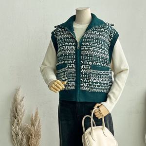 샵앤) 여성 하이넥 버크립 포켓 니트 조끼 DGB-WVS-3910-그린