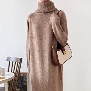 샵앤) 여성 옆트임 니트 롱 폴라 원피스N ARA-WDR-4036-진베이지