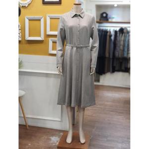 BCBG 세이브존01 에드먼트 원피스 베이지 B4DAO617-1