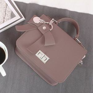 여성 귀여운 스타일 핸드백 크로스 리본 -핑크베이지