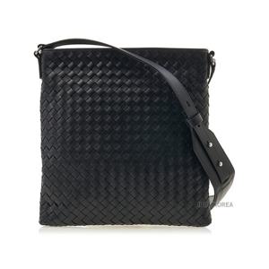 [보테가베네타] FW24 남성 인트레치아토 크로스백 577534 V47W1 8803