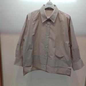 Latium HC06 팔뚝 품 넉넉한 언발  국내생산 구김 없는데일리 남방형 8부셔츠블라우스 T2521bl01B