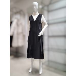 [SI][SI] SI스티치 플리츠 포인트 원피스SIOAC25200 (P003543137