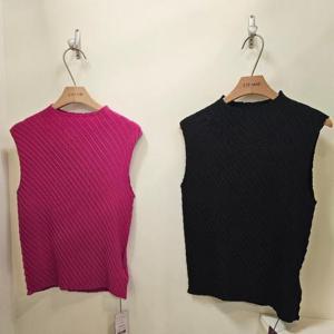 스테파니 HC07 플리츠 민소매 블라우스 A25TS5227