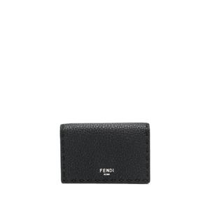 25 FW 펜디 로고 프린트 그레인 가죽 지갑 7M0222AP3B TP432098964