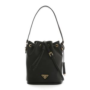 25SS 1BE067 2CYS F0002 프라다 삼각로고 레더 블랙 버킷백
