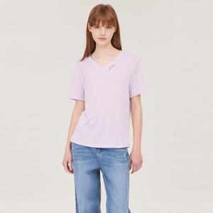 [베네통] [Online Exclusive] 브이넥 자수 반팔 티셔츠_BATSE653