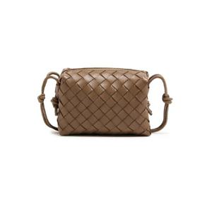 25 FW 보테가베네타 여성 미니 루프 카메라 백 pinecone gold BOTE3467GOLZZZZZ00 TP842516780