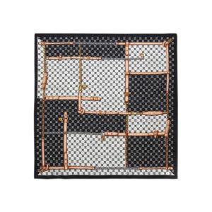 [닥스핸드백] 블랙 DD패턴 스퀘어 실크스카프 DCSC5E021BK