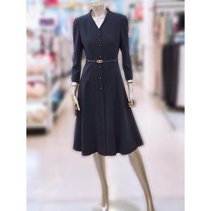 미니멈 세이브존03 미니멈 V넥 버튼포인트 원피스 AMXCGWO7130GA