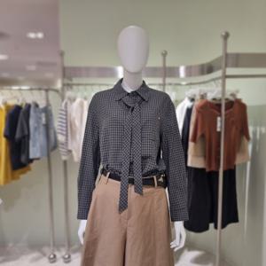 [올리브데올리브] 올리브데올리브 잔체크 타이포인트 셔츠 OE5AB805