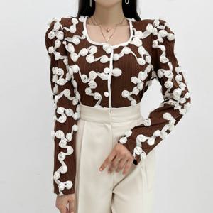 [금찌]금찌 플레 라인 플라워 블라우스 ST7730B