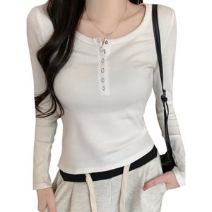 [예쎄][예쎄] 똑딱이 단추장식 슬림라인 티셔츠 (S5STS004A)