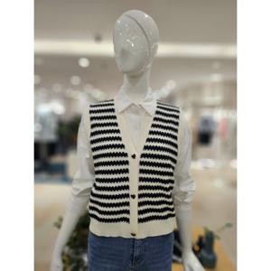 [포커스]MARIO포커스 하트단추  니트조끼 FF4H7VT00174