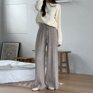 샵앤) 여성 허리밴드 데일리 넓은주름 통 니트 플리츠 팬츠 21DS-WPT-4909-블랙