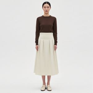 샵앤) 여성 뒷밴딩 핀턱 플레어 데일리 플리츠 롱스커트 NTT-WSK-20807-베이지