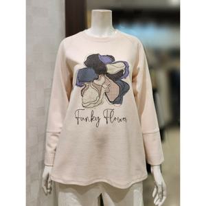 [벨라디터치][벨라디터치] V3F4TS21 플라워 레터링 티셔츠 (P003