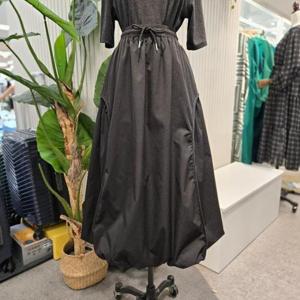 스테파니 HC05 볼륨밴딩스커트 A25SK5303H6