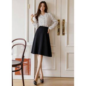 [스타일온미][루이스엔젤] 베이직 미디 플레어 스커트