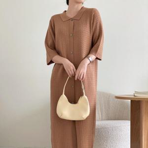 [다잇템]여자 버튼 카라넥 비스코스 반팔니트 롱원피스