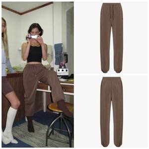 [휠라] FILA 여성용 소프트 터치 벌룬 핏 조거 팬츠 FS254FP02F003217 브라운